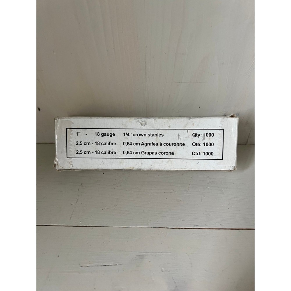BNIB 1 Box 1000 1 inch 18 Gauge 1/4 inch Crown Staples for Brad Nailer - Picture 3 of 3